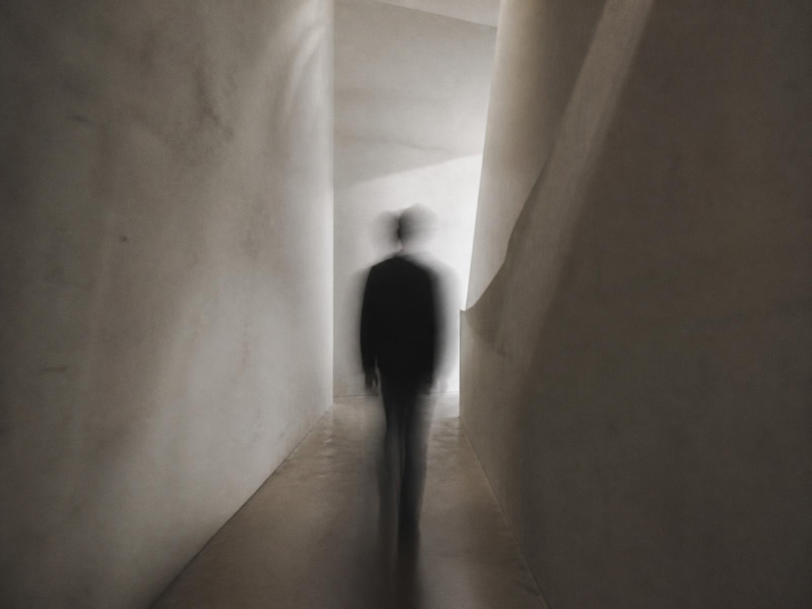 Atelier Noir — detail
